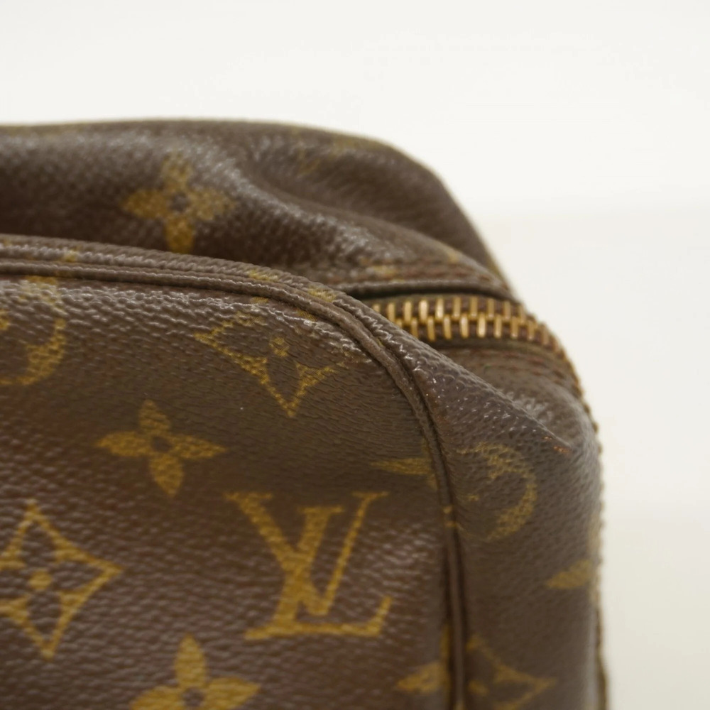 LOUIS VUITTON Authentic Brown Monogram Pouch - Picture 8 of 9